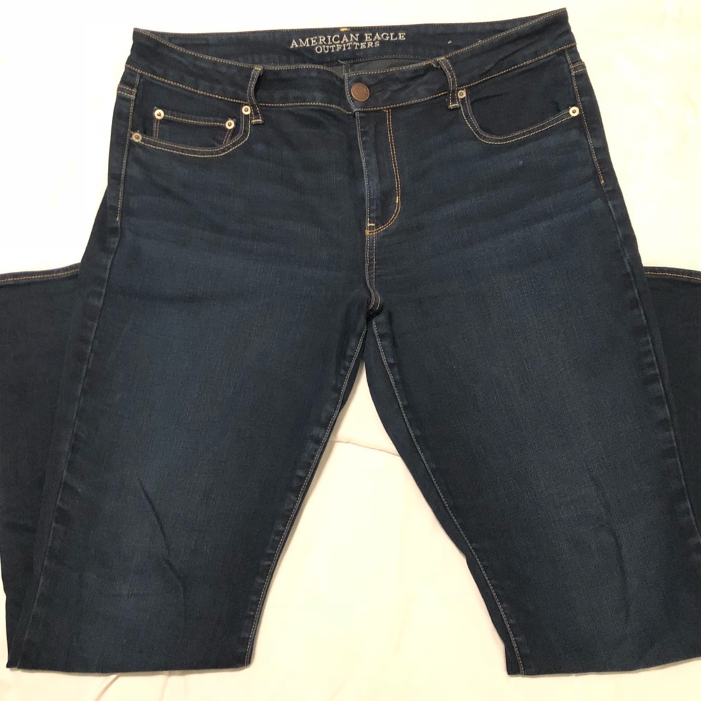 American Eagle Straight Jeans Women’s 16 Dark Wash